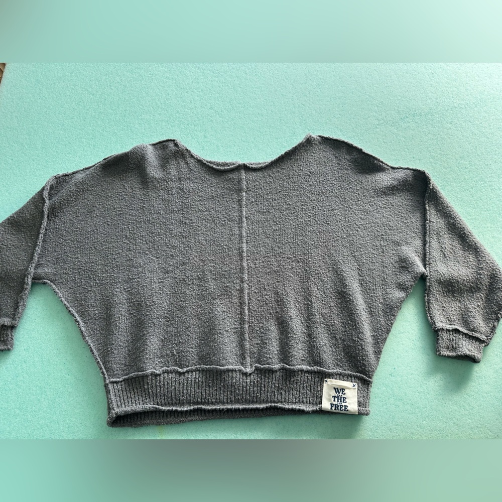 FREE PEOPLE OFF THE SHOULDER SWEATER